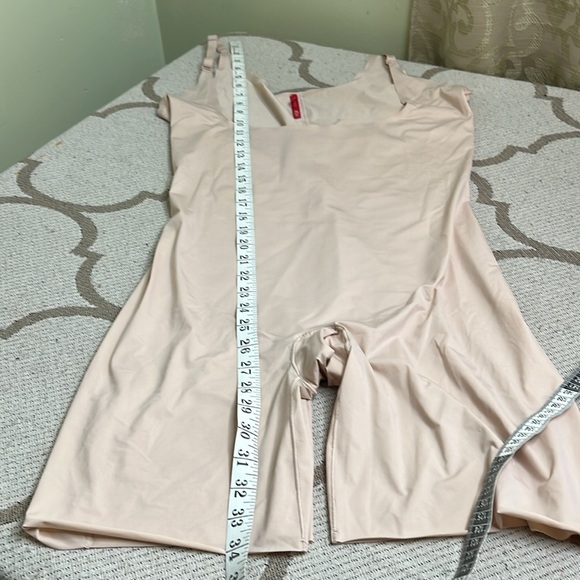 SPANX Shapewear 10021P Thinstincts Open-Bust Mid-Thigh Bodysuit Nude size 2X - Picture 8 of 15